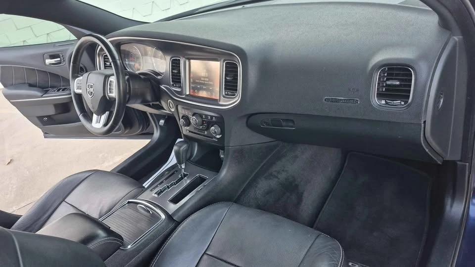 2014 Dodge Charger SRT & 392 7th Gen - Image 16 of 20