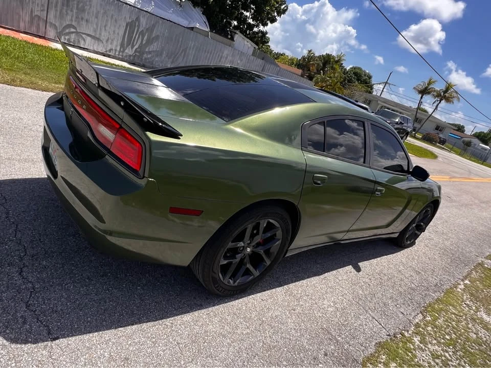 2014 Dodge Charger SRT & 392 7th Gen - Image 4 of 11