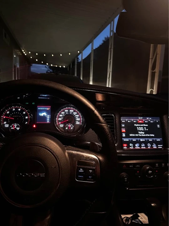 2014 Dodge Charger SRT & 392 7th Gen - Image 5 of 8