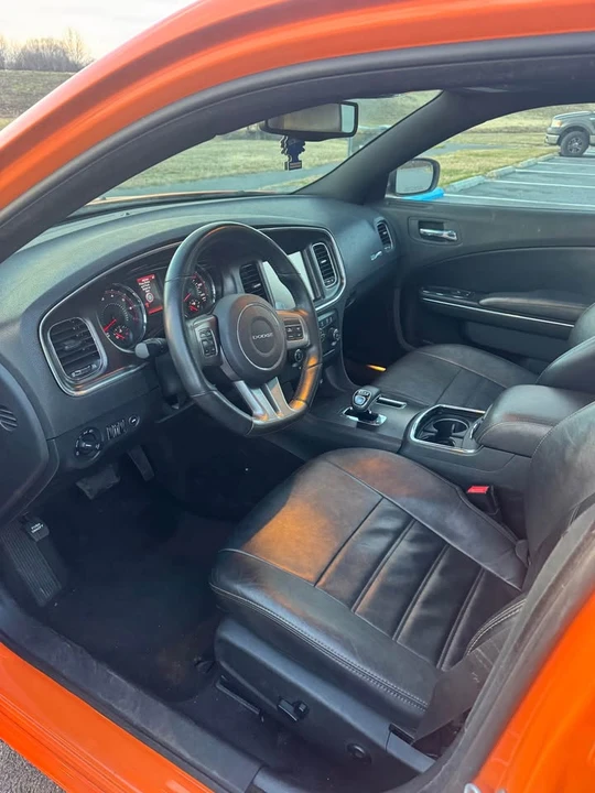 2014 Dodge Charger 7th Gen - Image 8 of 14