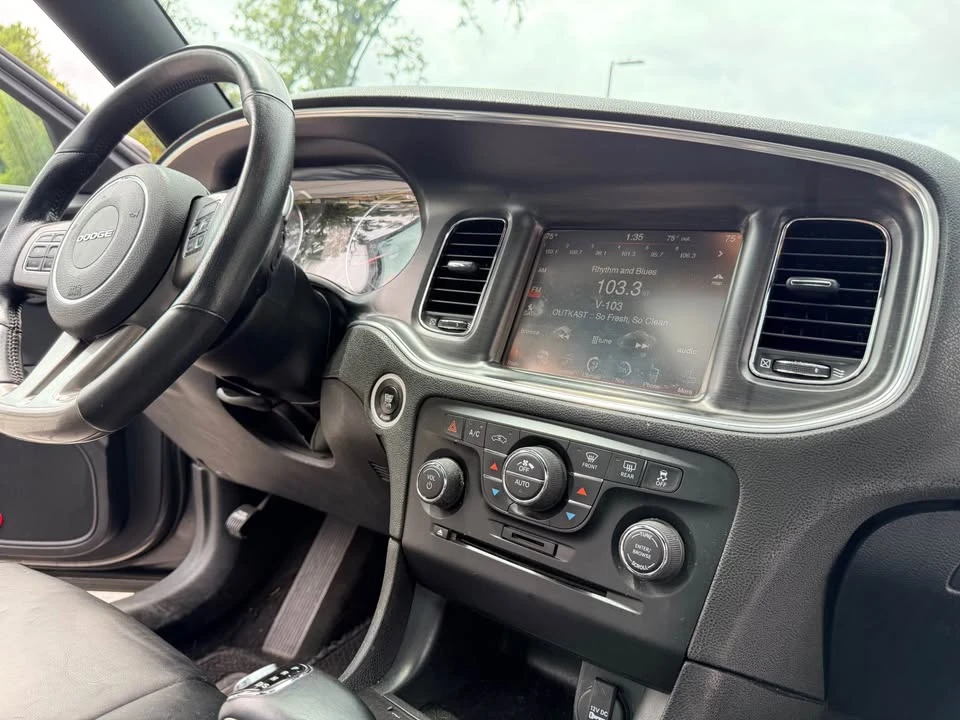 2014 Dodge Charger 7th Gen - Image 19 of 20