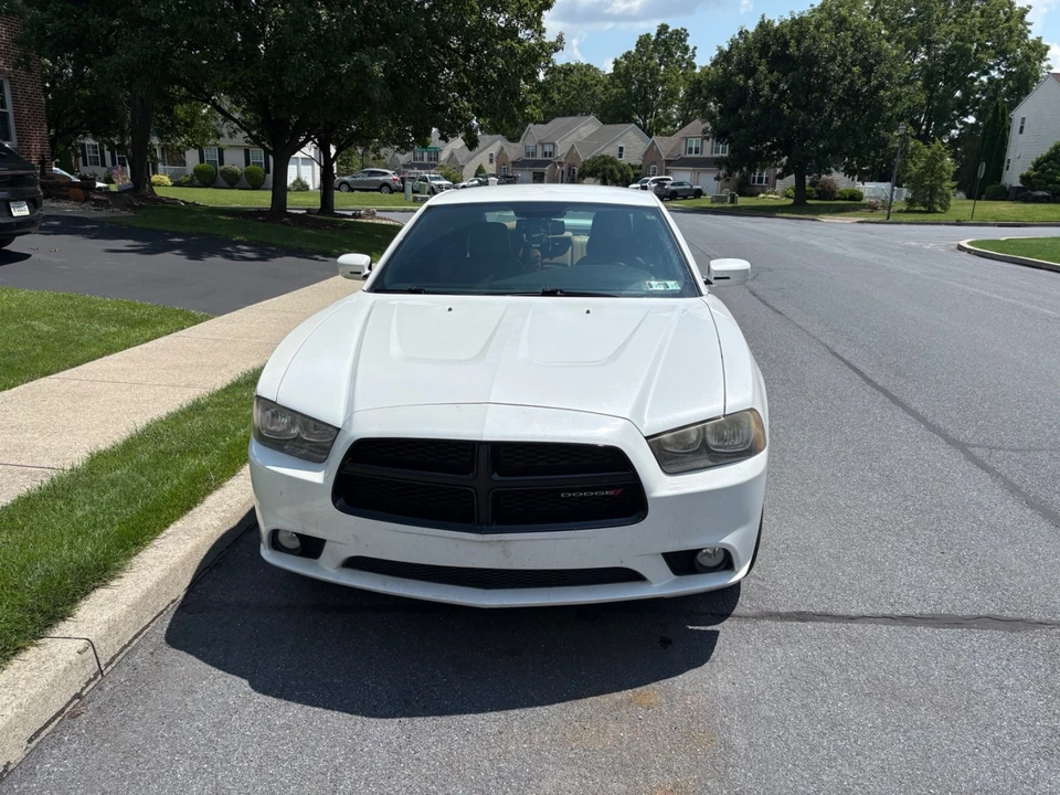 2014 Dodge Charger 7th Gen - Image 3 of 13
