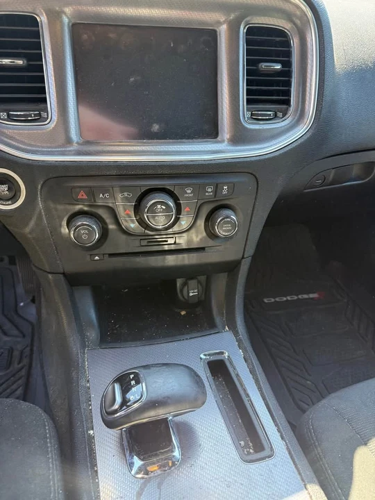 2014 Dodge Charger 7th Gen - Image 6 of 10