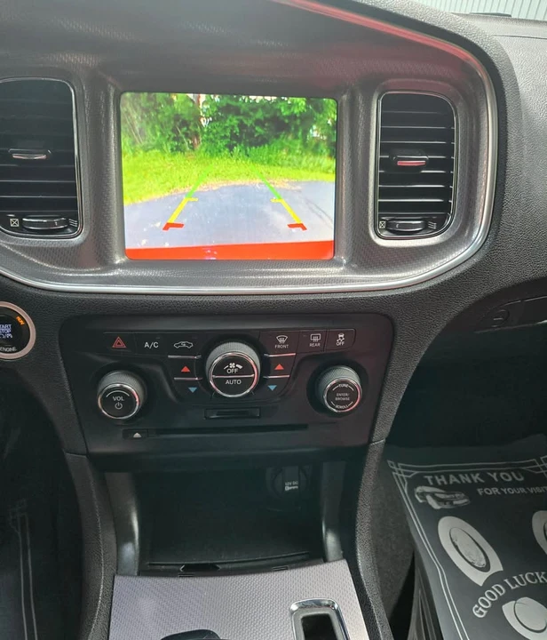 2014 Dodge Charger 7th Gen - Image 10 of 18