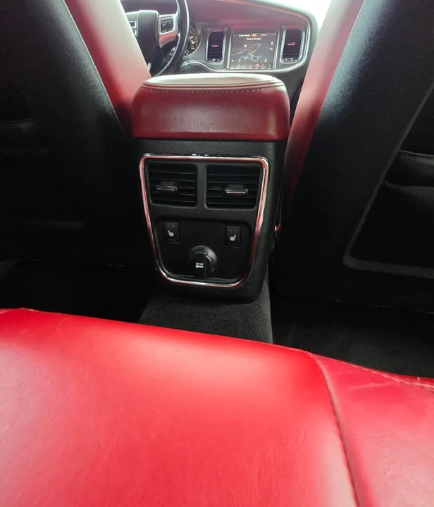 2014 Dodge Charger 7th Gen - Image 16 of 18