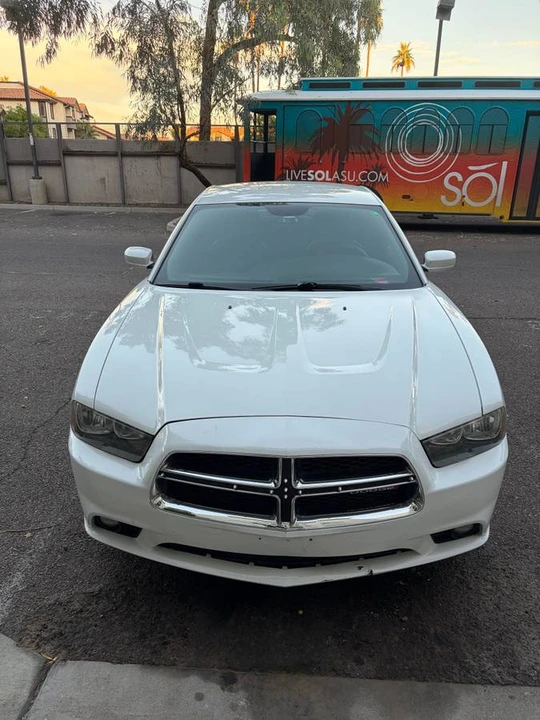 2014 Dodge Charger 7th Gen - Image 3 of 8