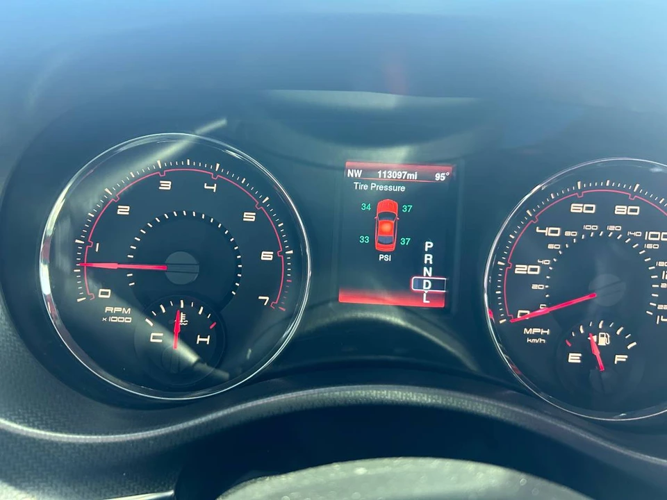 2014 Dodge Charger 7th Gen - Image 5 of 8