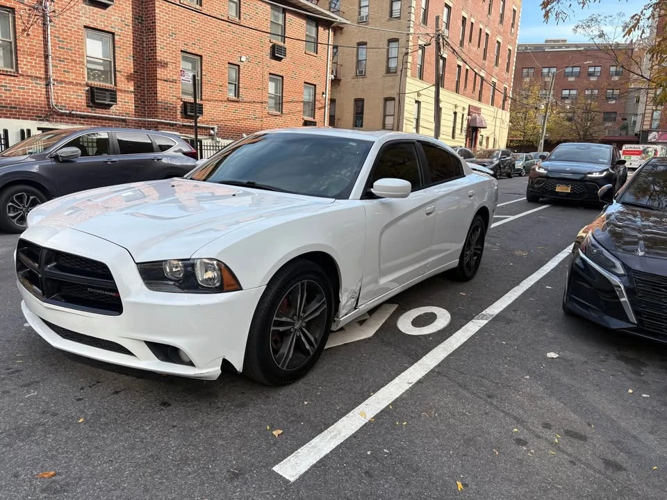 2014 Dodge Charger 7th Gen - Image 11 of 13
