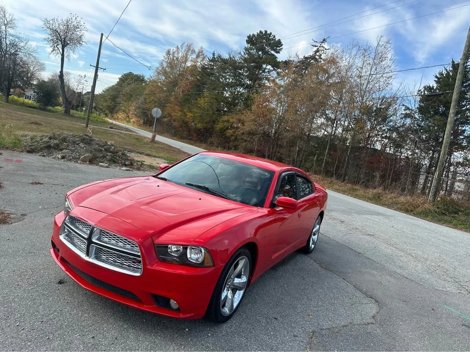 2014 Dodge Charger 7th Gen - Image 2 of 16