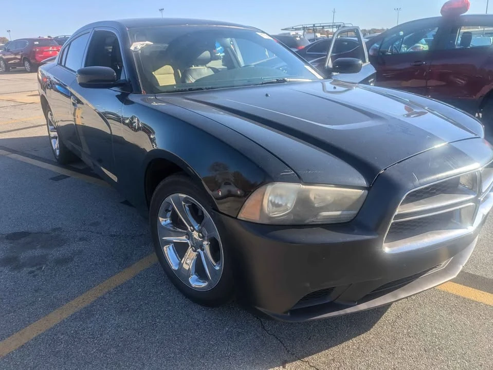 2014 Dodge Charger 7th Gen - Image 12 of 20