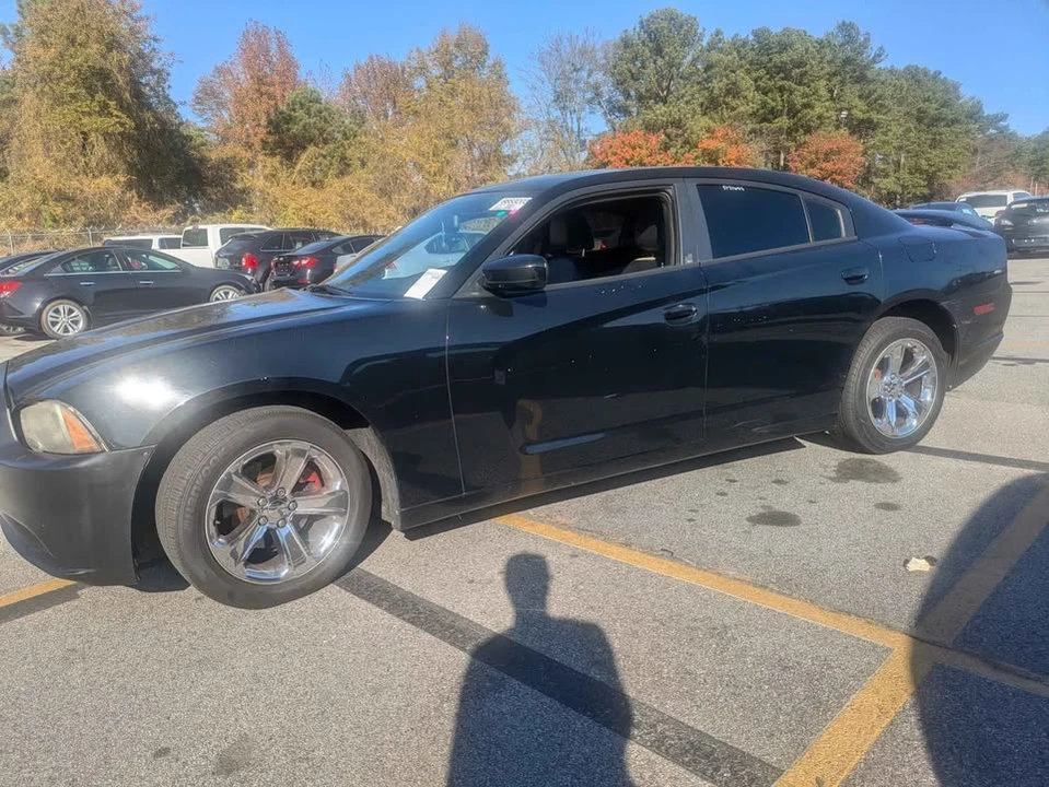 2014 Dodge Charger 7th Gen - Image 14 of 20