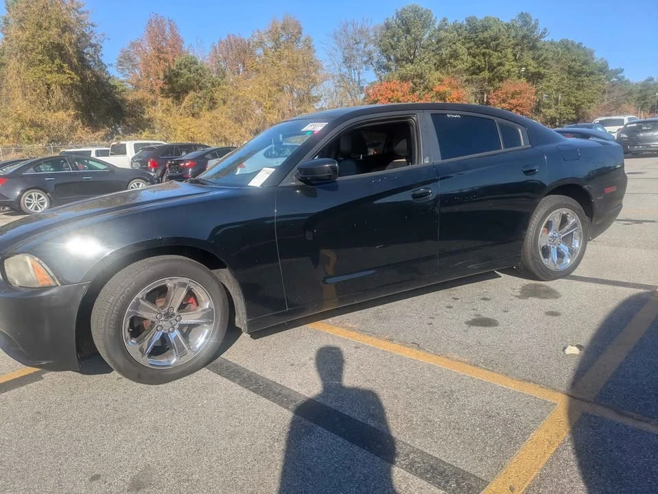 2014 Dodge Charger 7th Gen - Image 16 of 20