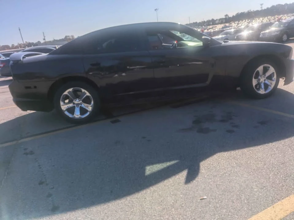 2014 Dodge Charger 7th Gen - Image 13 of 20