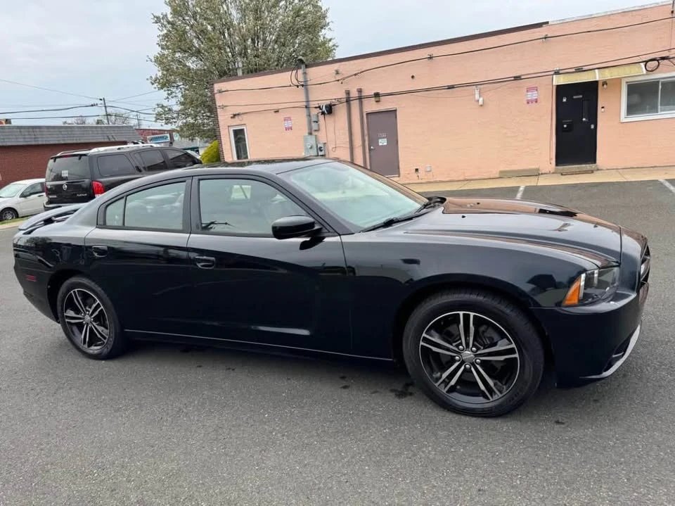 2014 Dodge Charger 7th Gen - Image 3 of 13