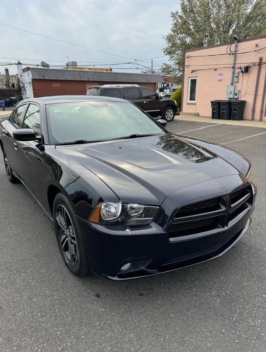2014 Dodge Charger 7th Gen - Image 2 of 13