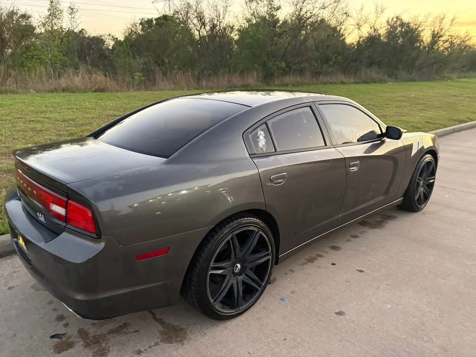 2014 Dodge Charger 7th Gen - Image 3 of 7