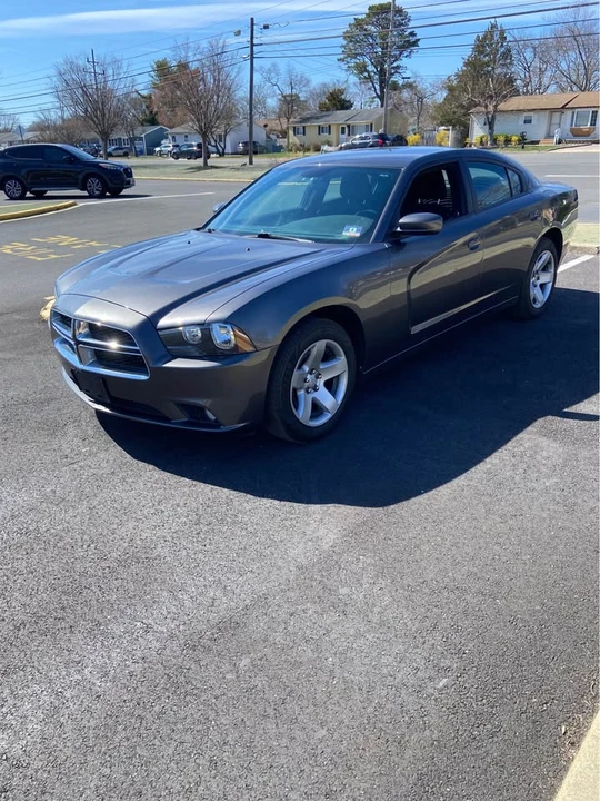 2014 Dodge Charger 7th Gen - Image 2 of 12