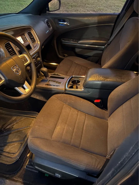 2014 Dodge Charger 7th Gen - Image 5 of 7