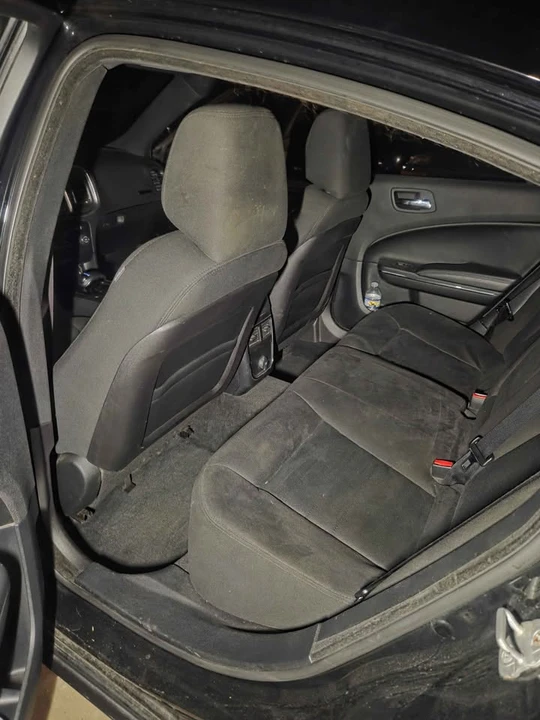 2014 Dodge Charger 7th Gen - Image 6 of 9