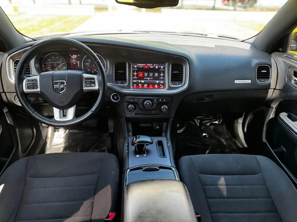 2014 Dodge Charger 7th Gen - Image 12 of 13