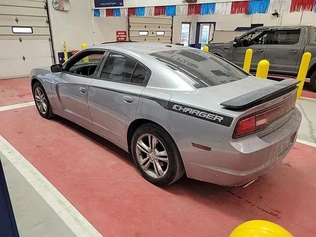 2014 Dodge Charger 7th Gen - Image 5 of 12
