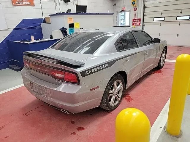 2014 Dodge Charger 7th Gen - Image 4 of 12