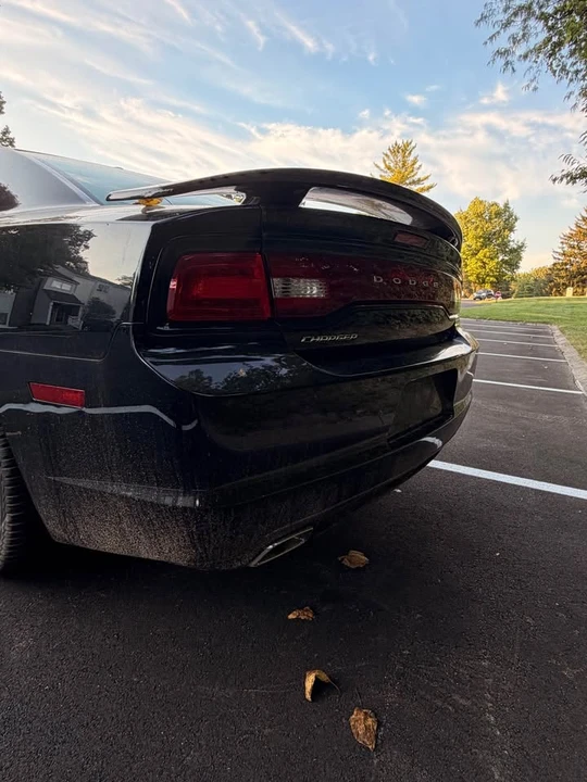 2014 Dodge Charger 7th Gen - Image 3 of 9