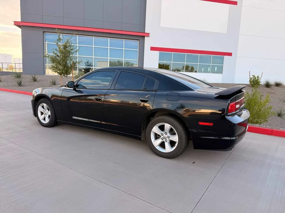 2014 Dodge Charger 7th Gen - Image 5 of 20
