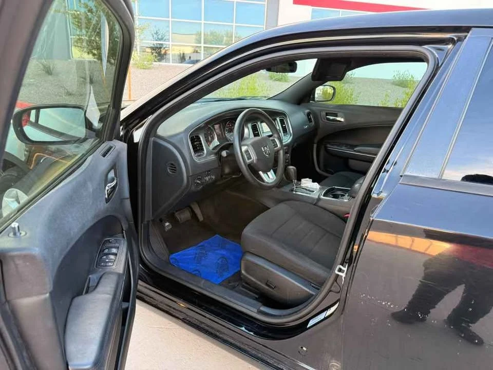 2014 Dodge Charger 7th Gen - Image 16 of 20