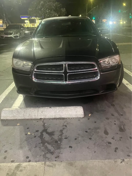 2014 Dodge Charger 7th Gen - Image 3 of 7
