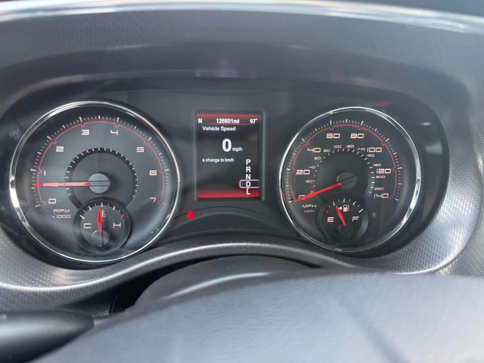 2014 Dodge Charger 7th Gen - Image 9 of 11