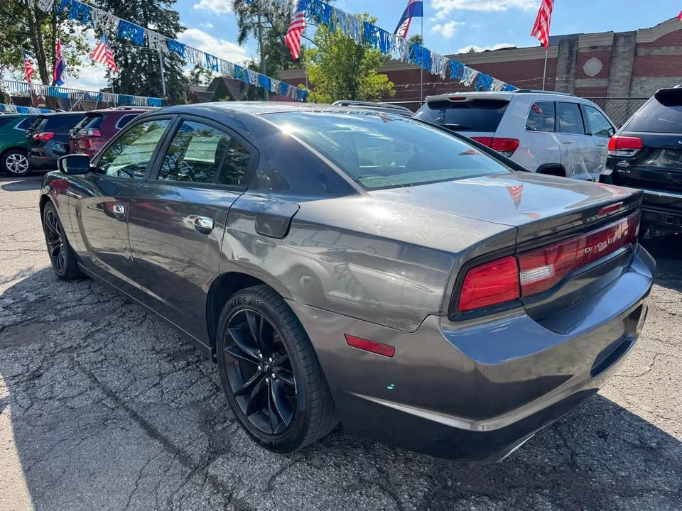 2014 Dodge Charger 7th Gen - Image 3 of 8