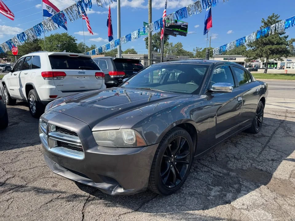 2014 Dodge Charger 7th Gen - Image 2 of 8