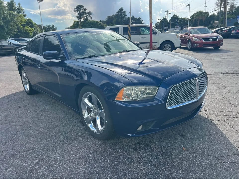 2014 Dodge Charger 7th Gen - Image 2 of 9