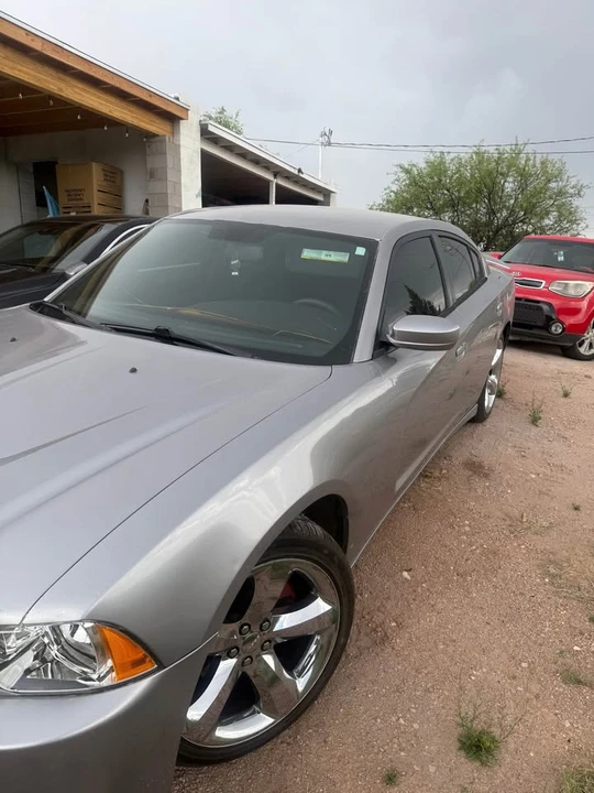 2014 Dodge Charger 7th Gen - Image 2 of 5
