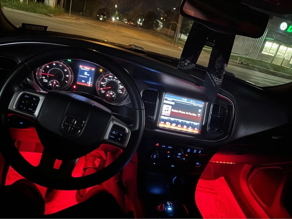 2014 Dodge Charger 7th Gen - Image 17 of 18