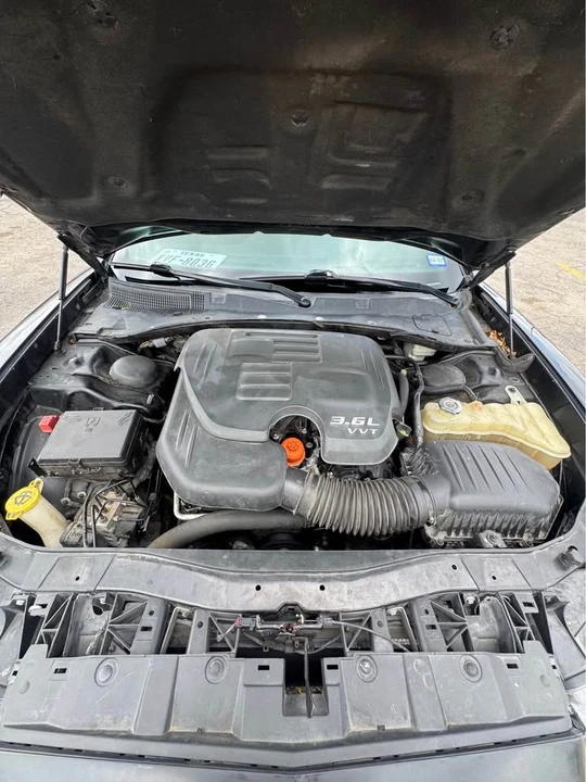 2014 Dodge Charger 7th Gen - Image 12 of 18