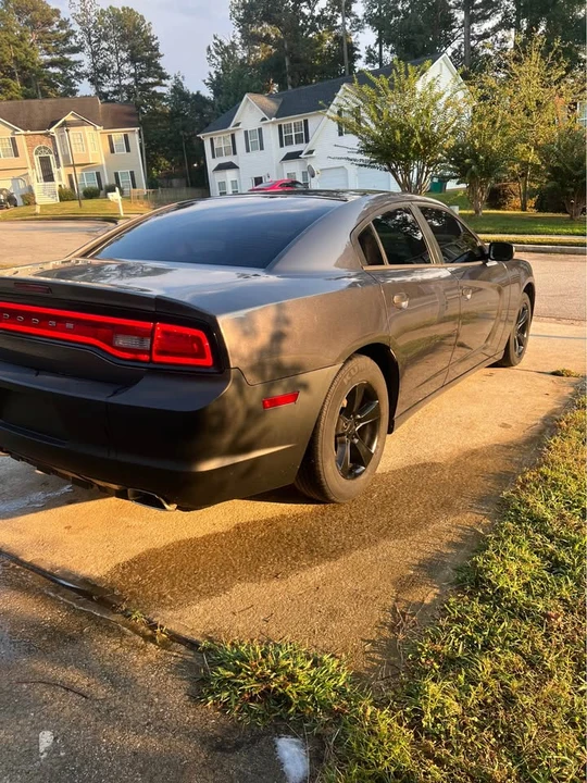2014 Dodge Charger 7th Gen - Image 3 of 8