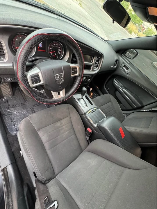 2014 Dodge Charger 7th Gen - Image 6 of 7