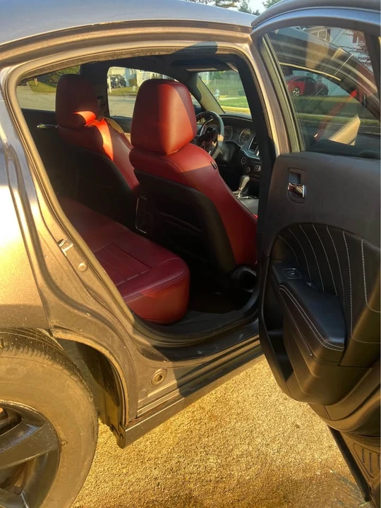2014 Dodge Charger 7th Gen - Image 6 of 8