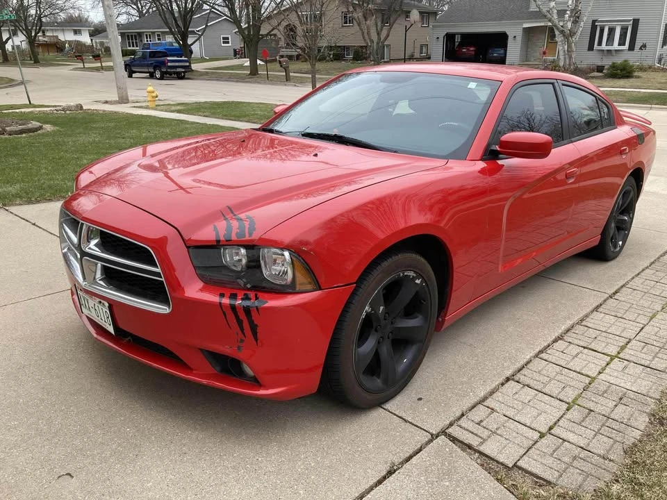2014 Dodge Charger 7th Gen - Image 2 of 5