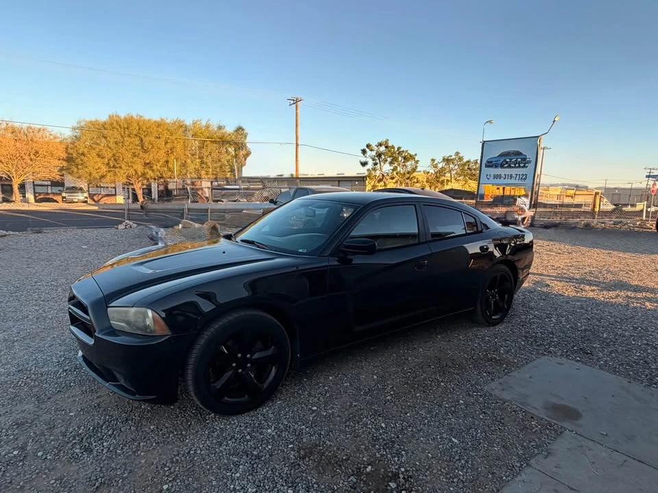2014 Dodge Charger 7th Gen - Image 9 of 14