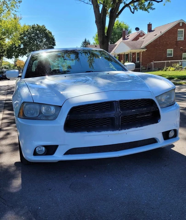 2014 Dodge Charger 7th Gen - Image 11 of 19