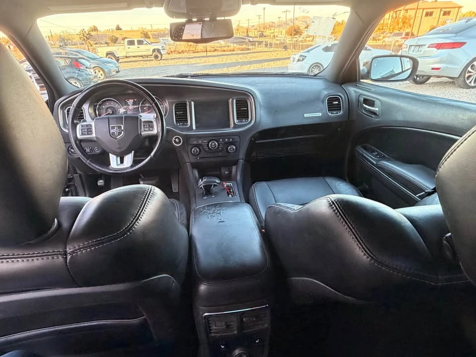 2014 Dodge Charger 7th Gen - Image 10 of 14