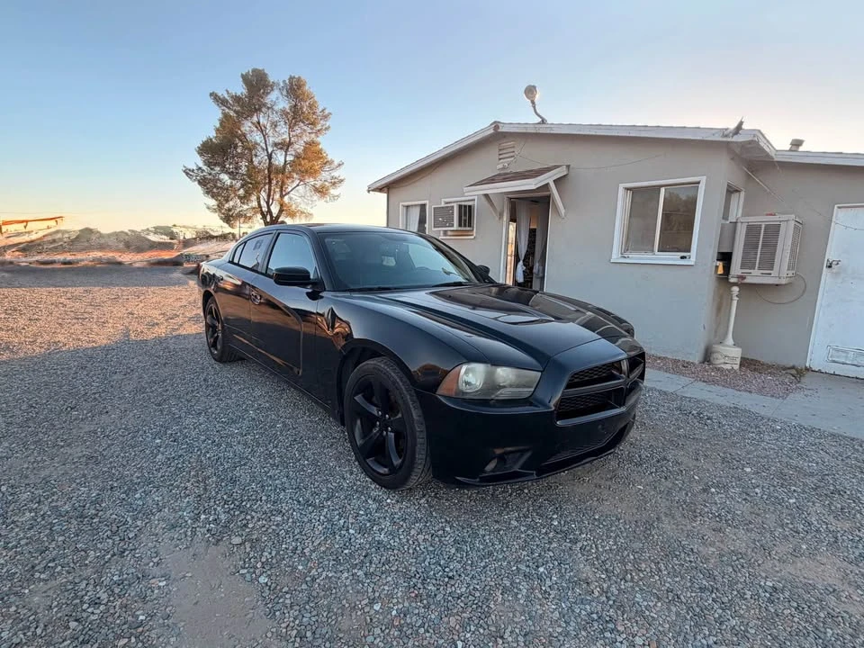 2014 Dodge Charger 7th Gen - Image 3 of 14