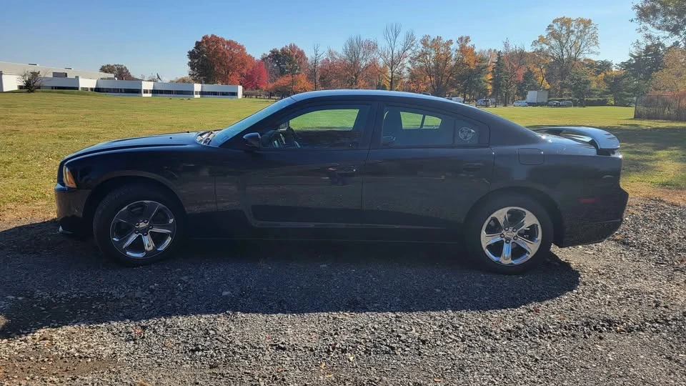 2014 Dodge Charger 7th Gen - Image 8 of 10