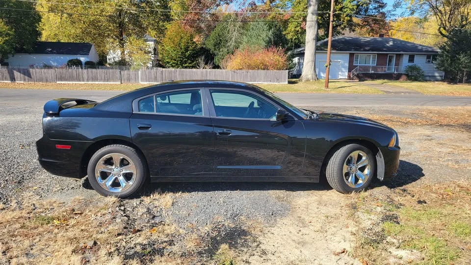 2014 Dodge Charger 7th Gen - Image 10 of 10