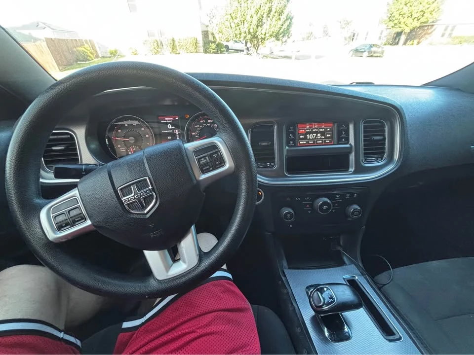 2014 Dodge Charger 7th Gen - Image 7 of 9