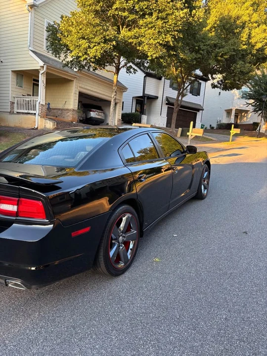 2014 Dodge Charger 7th Gen - Image 4 of 7