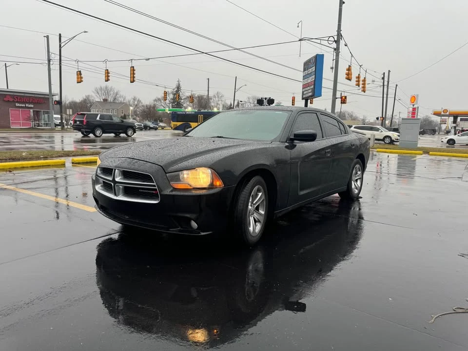 2014 Dodge Charger 7th Gen - Image 3 of 11
